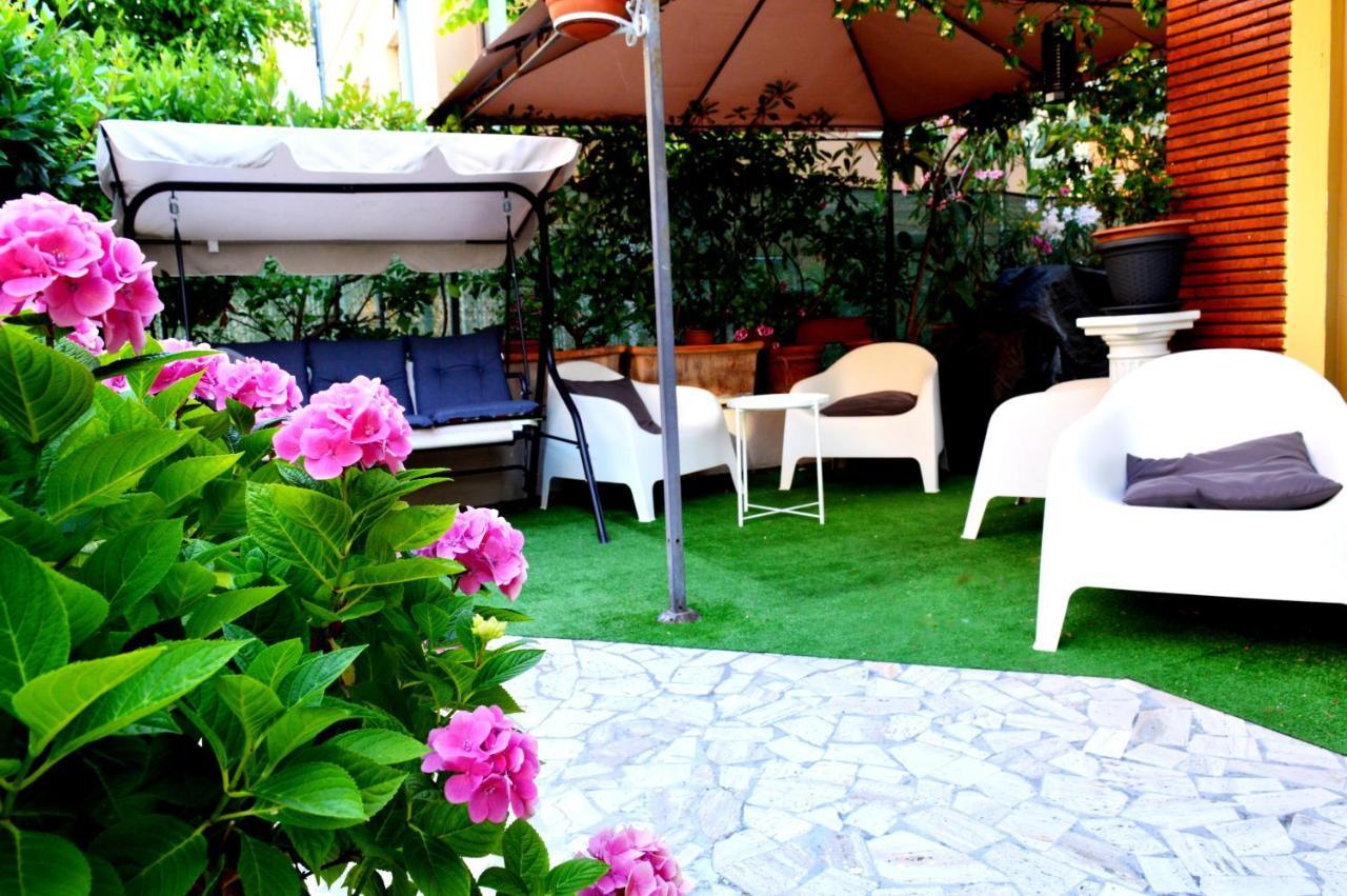 Hotel Cirene Ρίμινι Εξωτερικό φωτογραφία