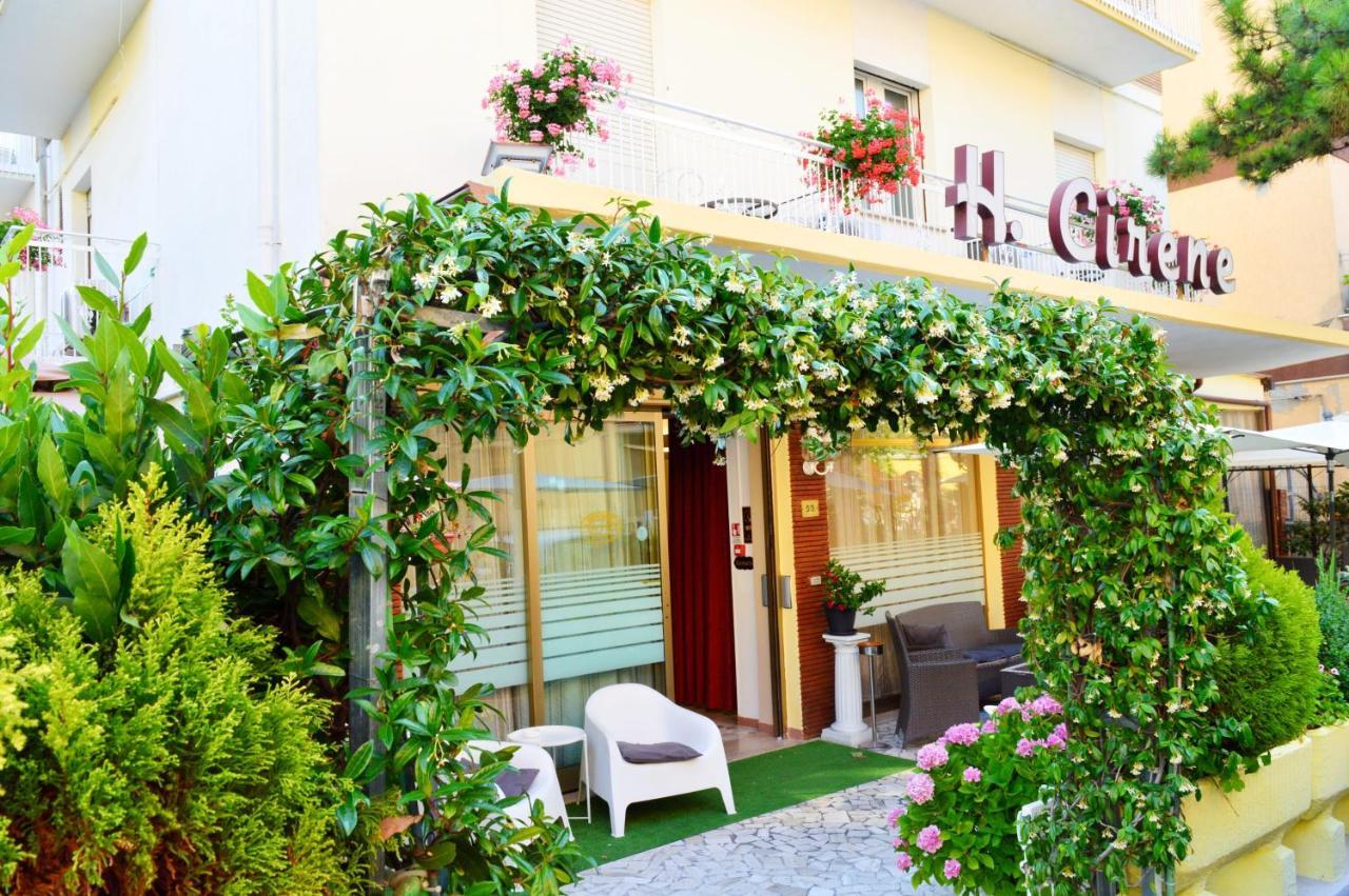 Hotel Cirene Ρίμινι Εξωτερικό φωτογραφία